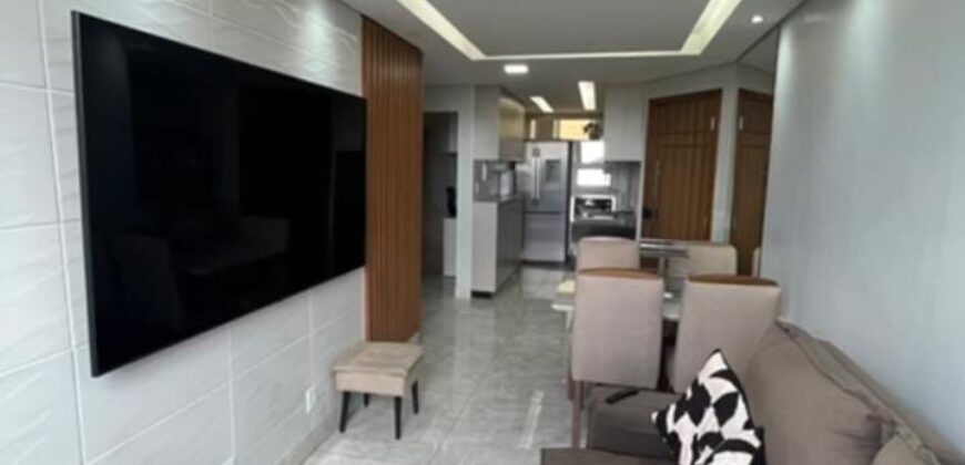Apartamento com 58m²