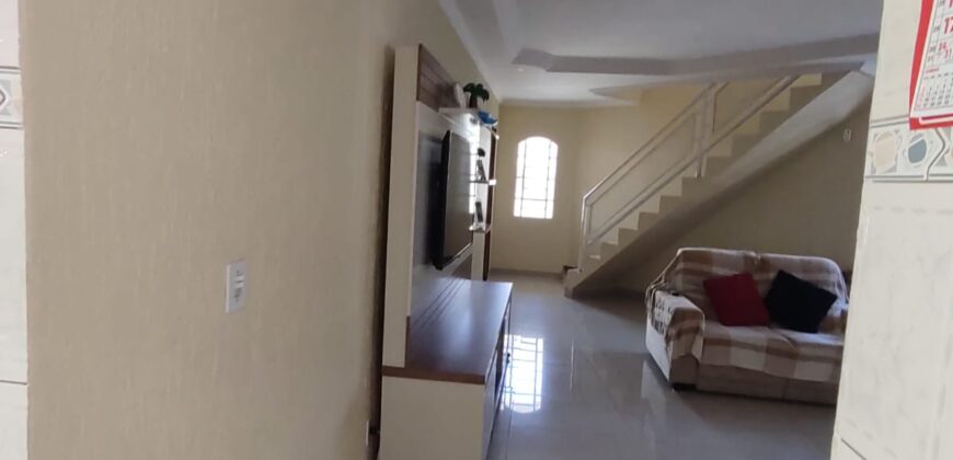 Casa com 264m²