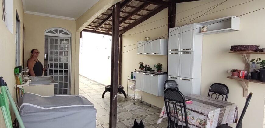 Casa com 264m²