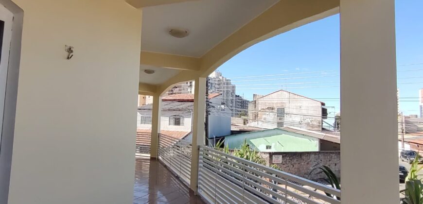 Casa com 264m²